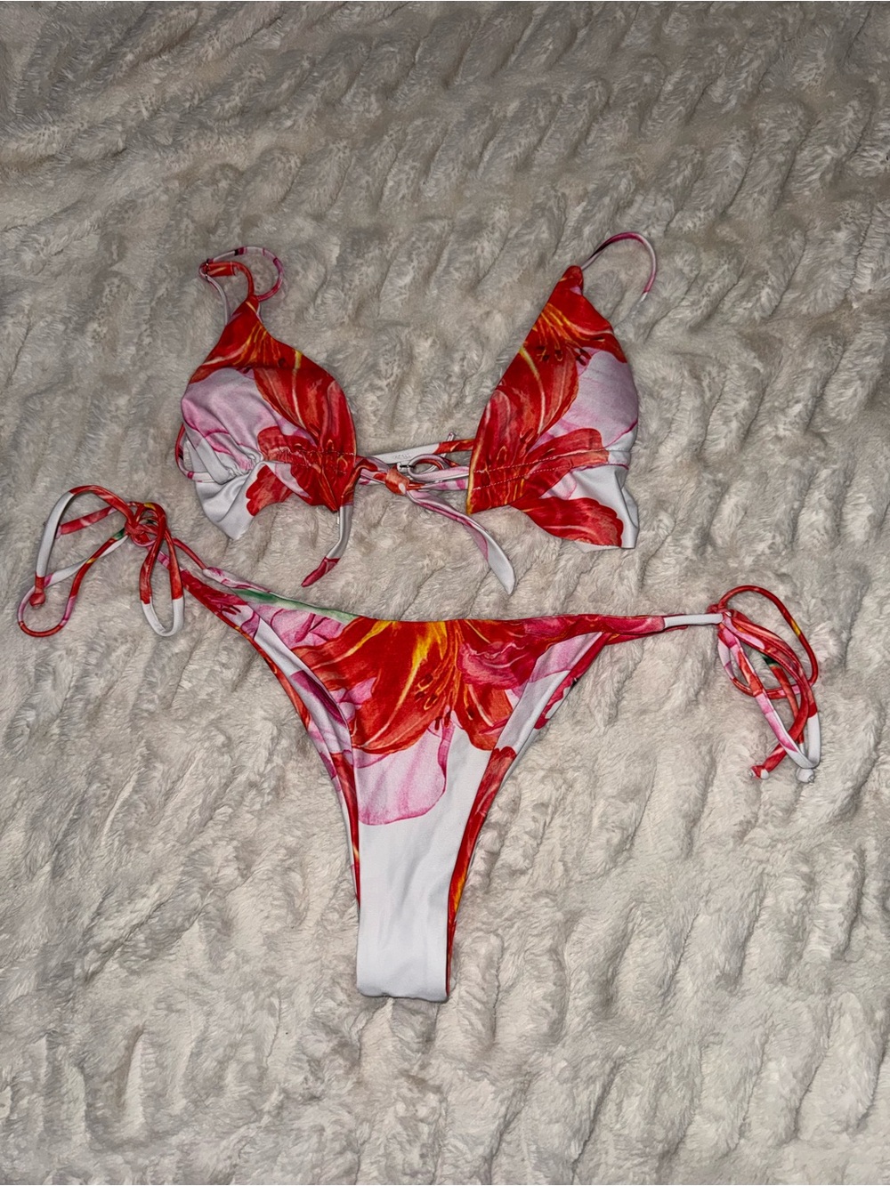 Floral Tie-Side Bikini Set in Red and Pink